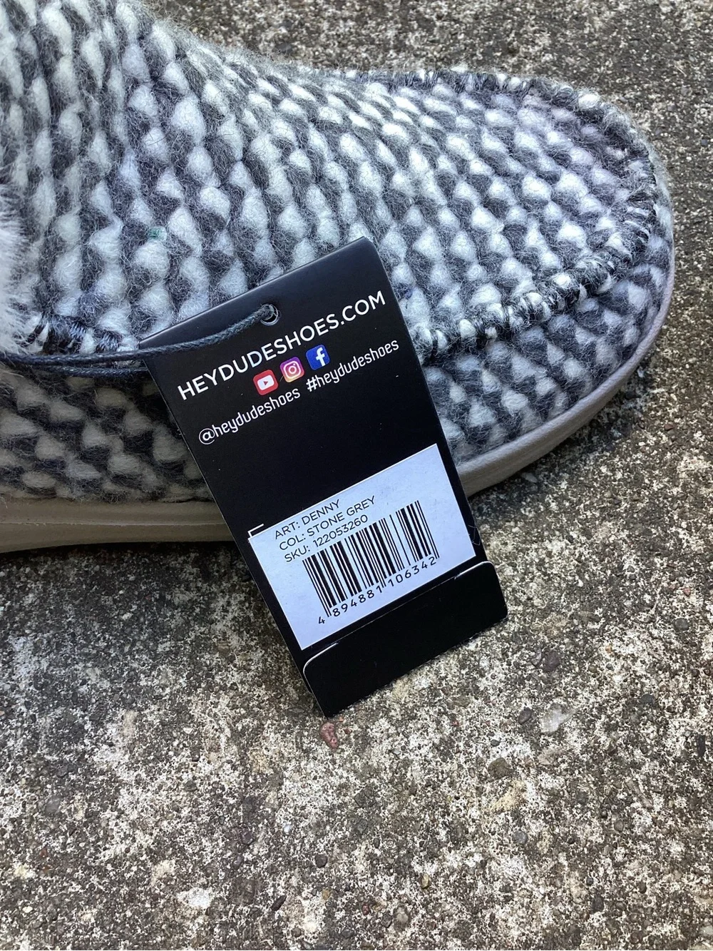 Hey Dude Denny Stone Grey Faux Fur Lined Slip-On Shoes Women’s US 5 NWT Cozy - Picture 10 of 11